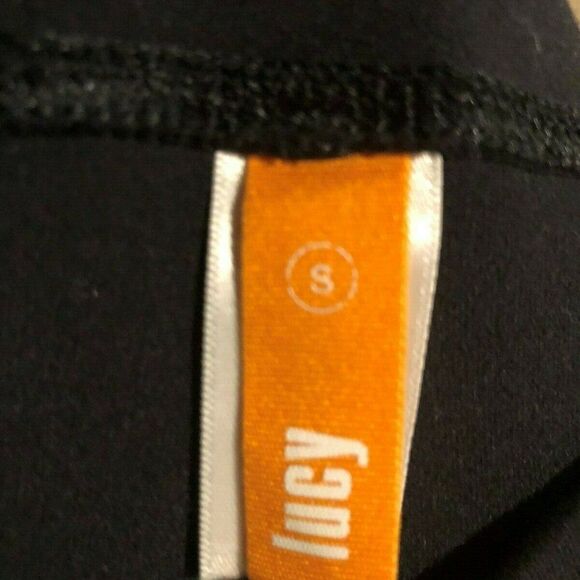 Lucy Black Workout Athletic Capri Pants Small - Picture 2 of 5